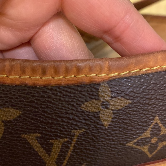 Authentic Louis Vuitton Galliera PM - Picture 8 of 8